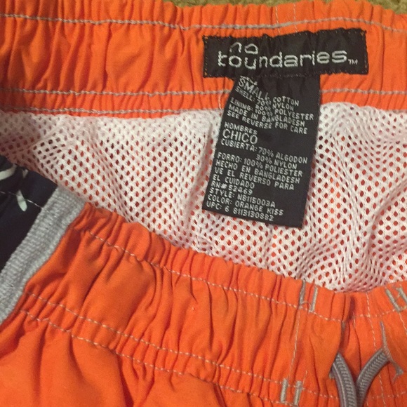 Swimwear shorts - Picture 2 of 4